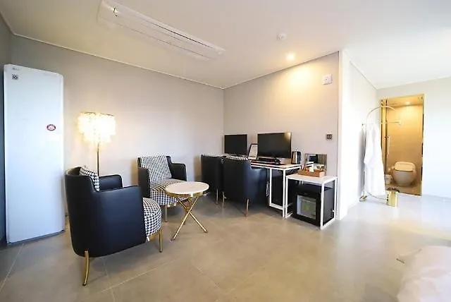 Denbasta Hotel Busan