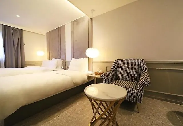 Denbasta Hotel Busan 0*,  South Korea