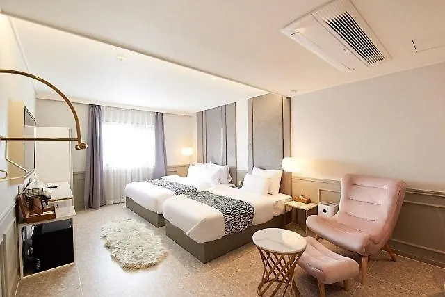 Denbasta Hotel Busan 0*,  South Korea